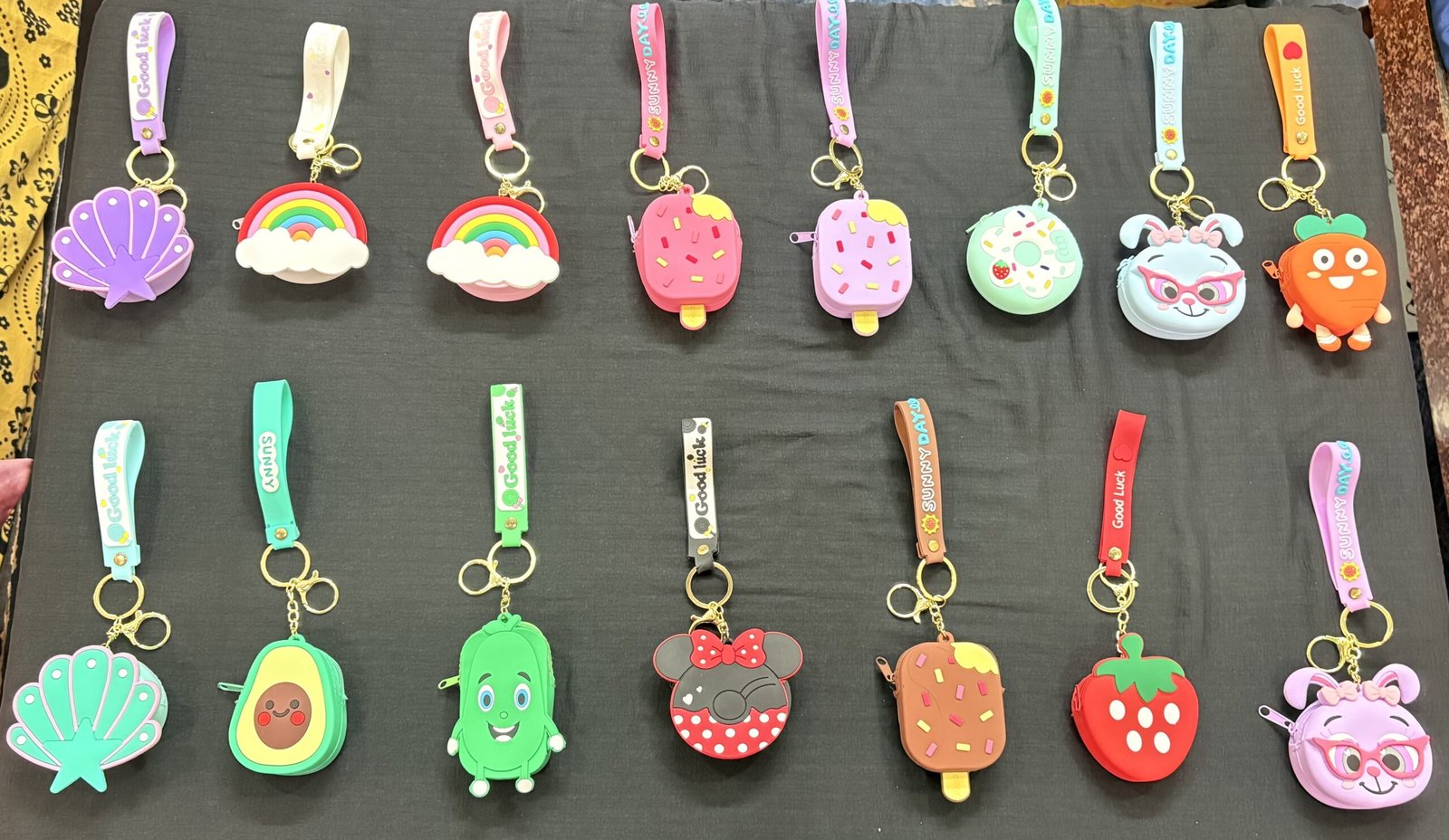 Keychain with Silicon Coin Pouch for Kids ππ - Image 2